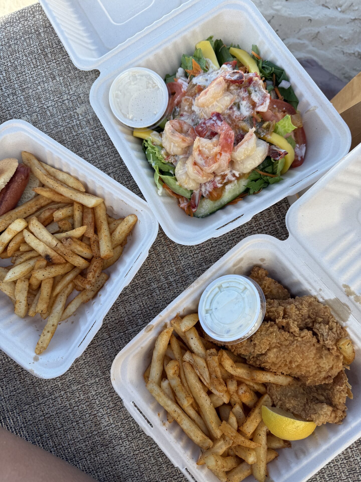 hemingway beach lunch turks fish and chips